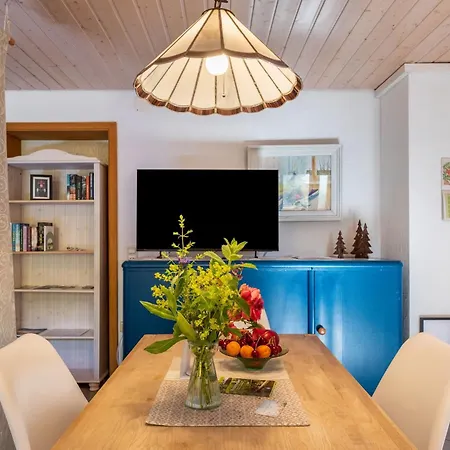 Blick In Den Garten Holzschlag