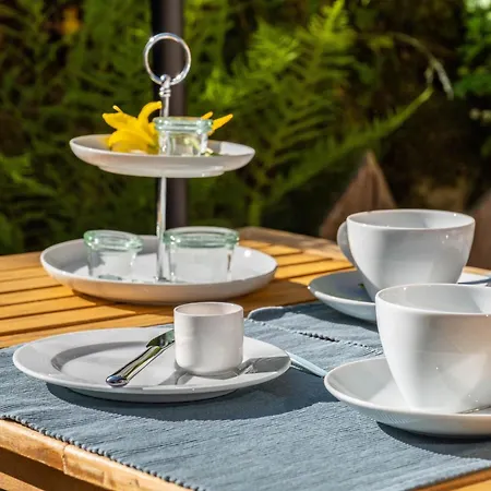 아파트 Blick In Den Garten *