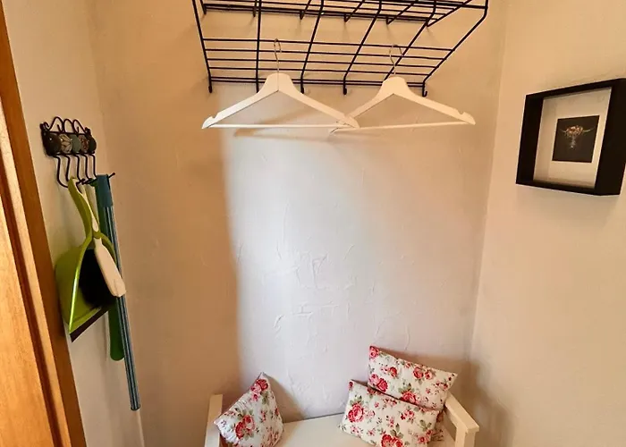 Blick In Den Garten * Holzschlag